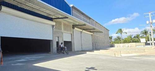 Alquilo Nave Industrial En La Circunvalación ,autopista Duarte Pedro Brand