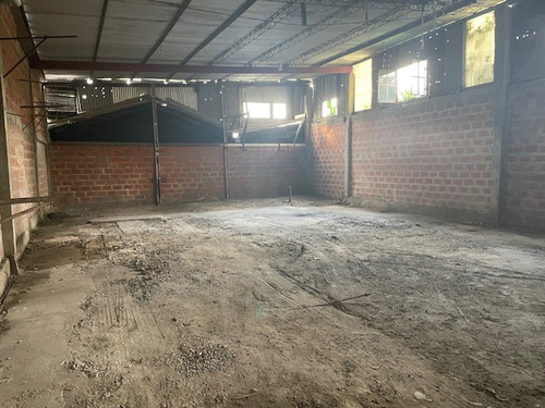 Oportunidad Galpón En Venta San Pedro 330 M2