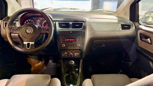 Volkswagen Suran 1.6 Trendline 11b