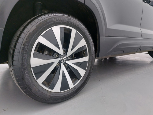 Volkswagen Taos 1.4 250 TSI TOTAL FLEX HIGHLINE AUTOMÁTICO