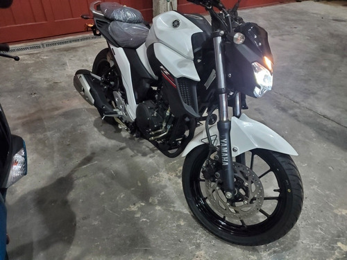 Yamaha Fazer 250