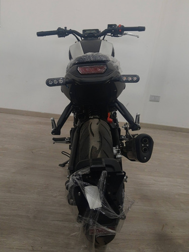 Imagen 4 de 4 de Benelli Leoncino 250 Abs