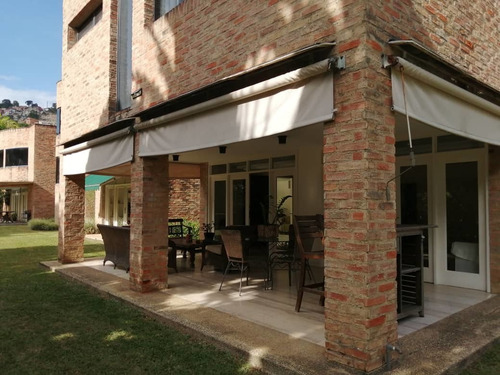 Imagen 10 de 16 de Venta Casa La Lagunita