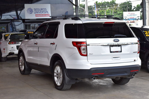 Ford Explorer Xlt 2014