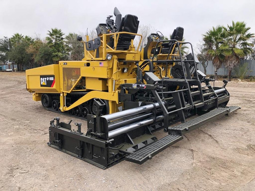 Pavimentadora Sobre Orugas Caterpillar Ap1055d Año 2008
