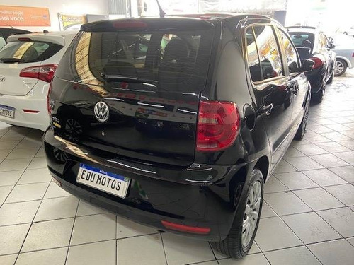 Volkswagen Fox 1.0 Mi 8v Flex 2014 Completo!