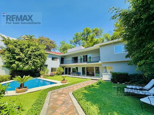 Venta De Casa En Privada, Acapatzingo, Cuernavaca, Morelosclave 4623