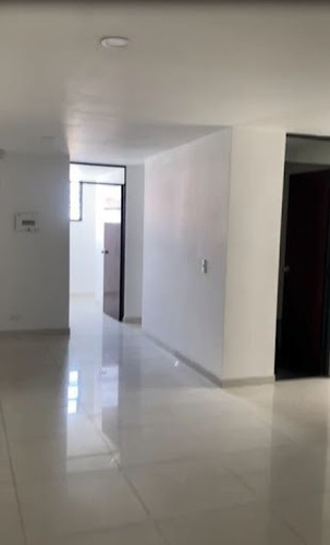 Imagen 4 de 10 de Edificios En Venta Fontibon Centro 689-4581