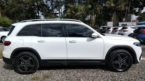 Mercedes Benz Eqb 350 4matic