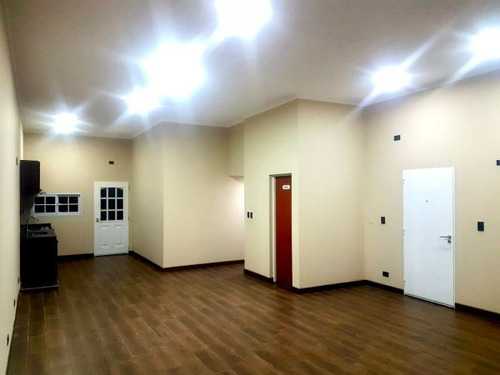 Imagen 7 de 19 de Casa Tres Dormitorios Alvarez