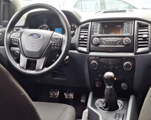 Ford Ranger 2.5 XLS 4X2 CD 16V FLEX 4P MANUAL