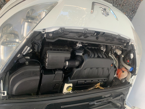 Peugeot 408 2.0 Allure - 2014