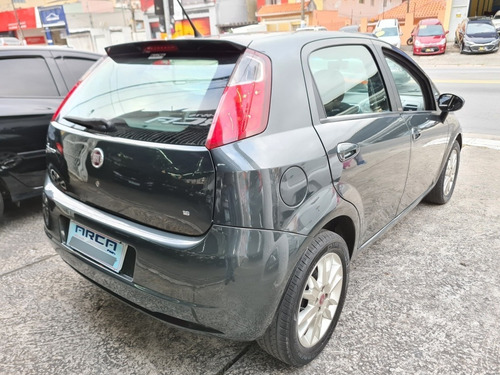 Imagem 3 de 9 de Fiat Punto Essence 1.6 Flex 2011