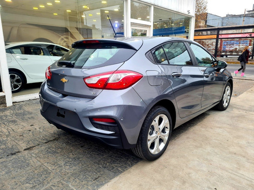 Imagen 8 de 24 de Nuevo Chevrolet Cruze 5 Lt 2023 Automatico Nuevo 0km Smar2