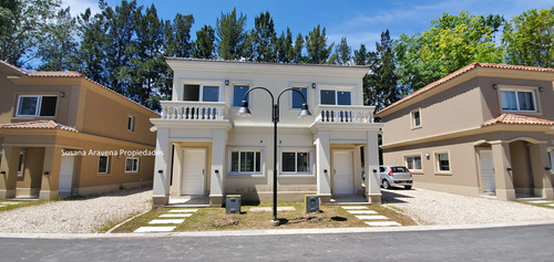 Casa En Venta En Liquidambar, Pilar