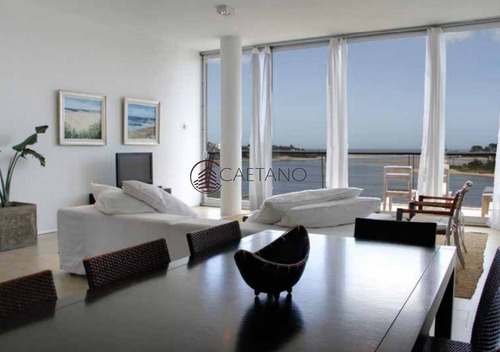 Imagen 3 de 9 de Hermoso Apartamento Sobre Arroyo Maldonado! - La Barra La Barra