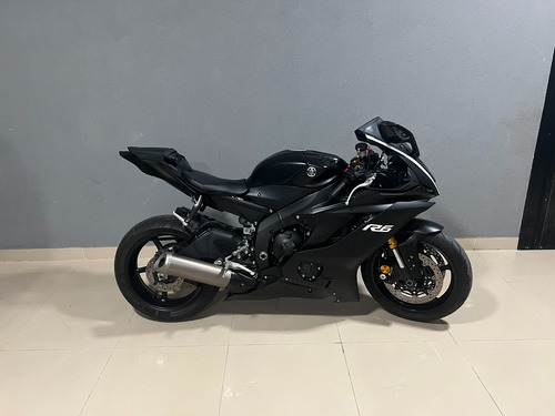 Yamaha R6