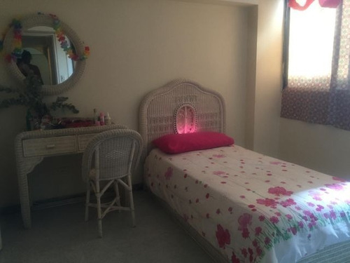 Imagen 2 de 14 de Jorge Sayegh, Vende Cómodo Apartamento Lecheria 0424-8879378 Mls 21-3854