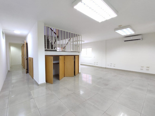 Imagen 10 de 15 de Se Alquila Casa Para Oficina 228m2 La Trinidad
