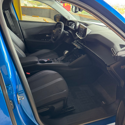 Peugeot 2008 1.2 T Allure