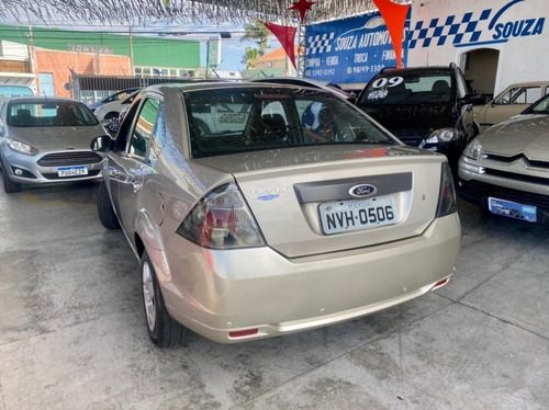 Imagem 7 de 14 de Ford Fiesta Sedan 1.0
