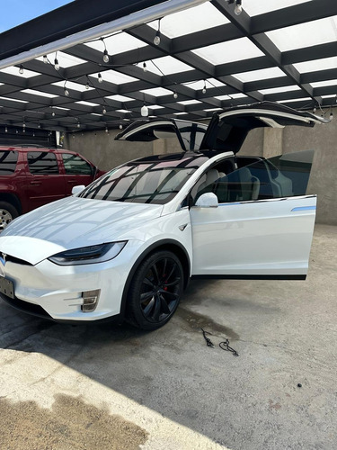 Tesla Model X P1000d Premium, Como Nueva, Solo 18,000 Kms
