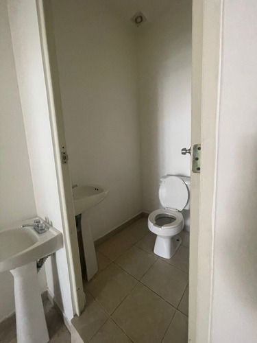 Local Con Departamento En Venta En Las Reynas Irapuato,gto.