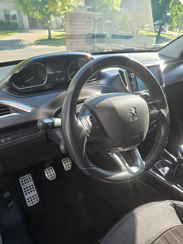 Peugeot 2008 1.6 Thp Sport
