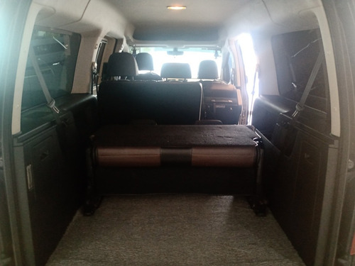 Imagen 11 de 12 de Volkswagen Caddy 2017 1.6 Pasajeros Mt