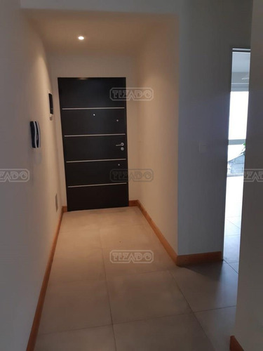 Departamento En Venta Ubicado En Centro, San Martin De Los Andes, Patagonia