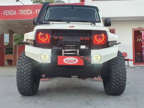 Imagem 2 de 11 de Troller T-4 4x4 3.2 16v