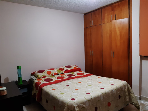 Imagen 12 de 14 de Apartamento En Urb Los Mangos. A-m