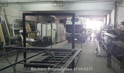 Barbaro Vende Galpon En Villa Lynch , San Martin