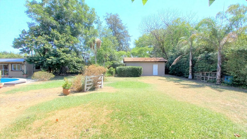 Venta Quinta 3 Ambientes La Reja Piscina Jardin