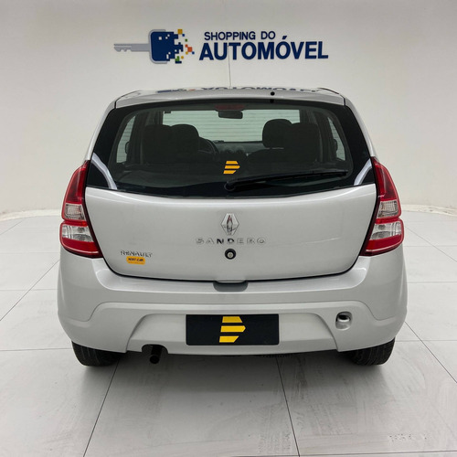 Imagem 4 de 10 de Renault Sandero 1.0 Authentique 16v Flex 4p Manual