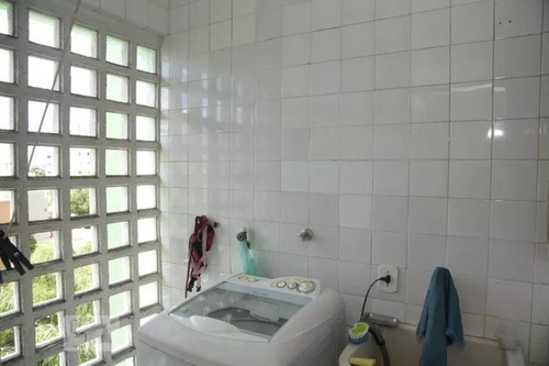 Apartamento À Venda Na Rua Visconde De Asseca, Taquara, Rio De Janeiro - Rj - Liv-9871