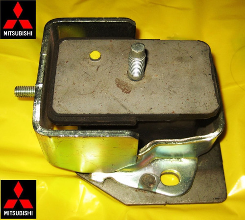 Soporte Izquierdo Mitsubishi Panel L300 Mb436833