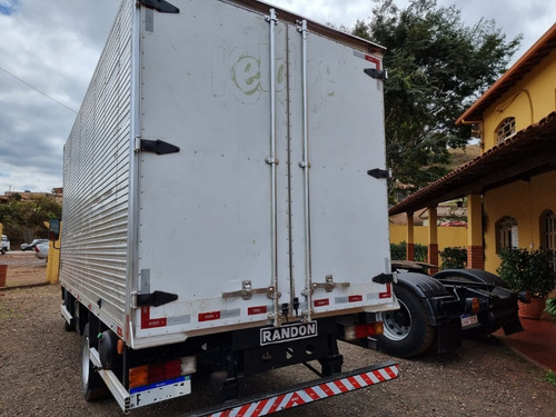 Imagem 11 de 15 de Mercedes Accelo 815 Ano 2014 Baú Randon Caminhão Único