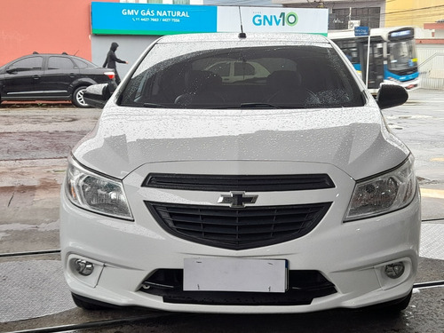 Imagem 10 de 15 de Chevrolet Onix Ls 1.0 2015 Perfeito Estado