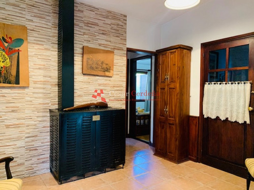 Importante Residencia A Metros Del Mar- Ref: 1435