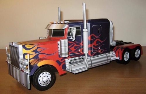 Projeto Papercraft Caminhão Optimus Prime Transformers