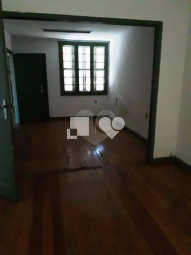 Imagem 18 de 24 de Sobrado Com 3 Dormitórios, Peças Amplas, Em Terreno Com 128,32 M², No Bairro São Geraldo - Reo431739