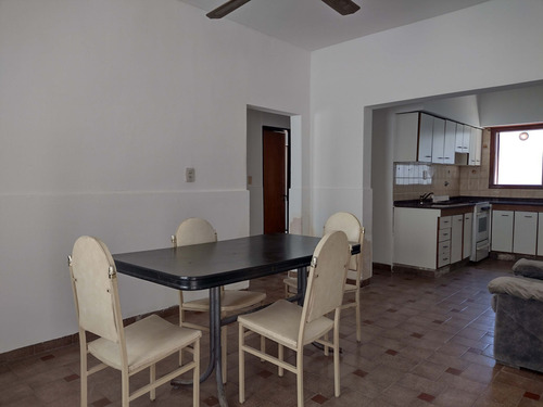Imagen 3 de 23 de Ph 3 Amb En Venta Piscina Patio Quincho Casanova
