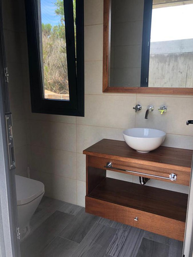 Casa En Venta Costa Esmeralda, Barrio Residencial Ii.
