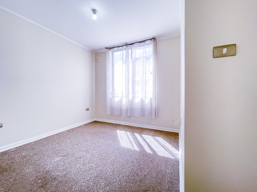 Arriendo De Depto En Condominio Privado Los Quillayes, En La