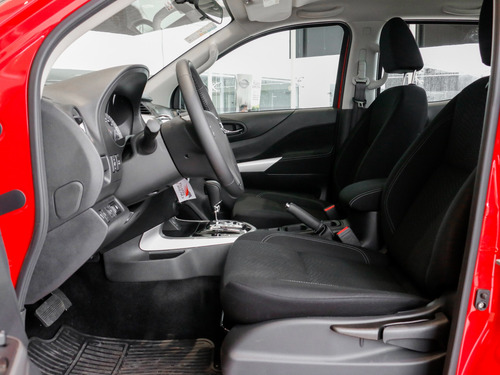 Imagem 12 de 14 de Nissan Frontier 2.3 Cd Turbo Attack Tdi Auto 4x4