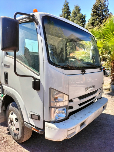 Isuzu Elf 600 600
