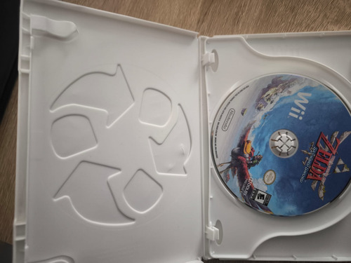 Zelda: Skyward Sword 25th Anniversary Special Edition Wii (Usado)