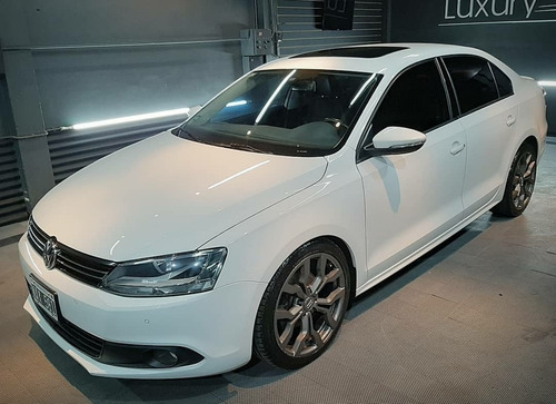 Volkswagen Vento 2.0 Luxury I 140cv 2013