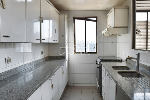 Departamento En Arriendo De 3 Dorm 3 B 2 E 1 Bod. Las Condes